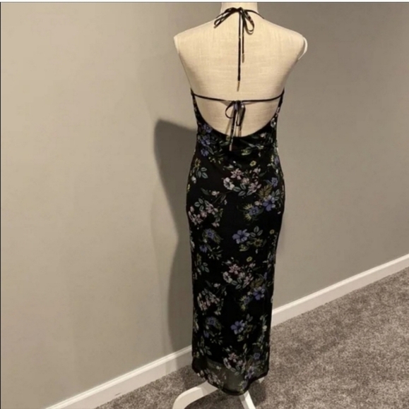 Revolve Floral maxi dress - Picture 3 of 11